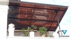 Mái che nhựa lấy sáng poly - Nên chọn màu nào để mát nhất?