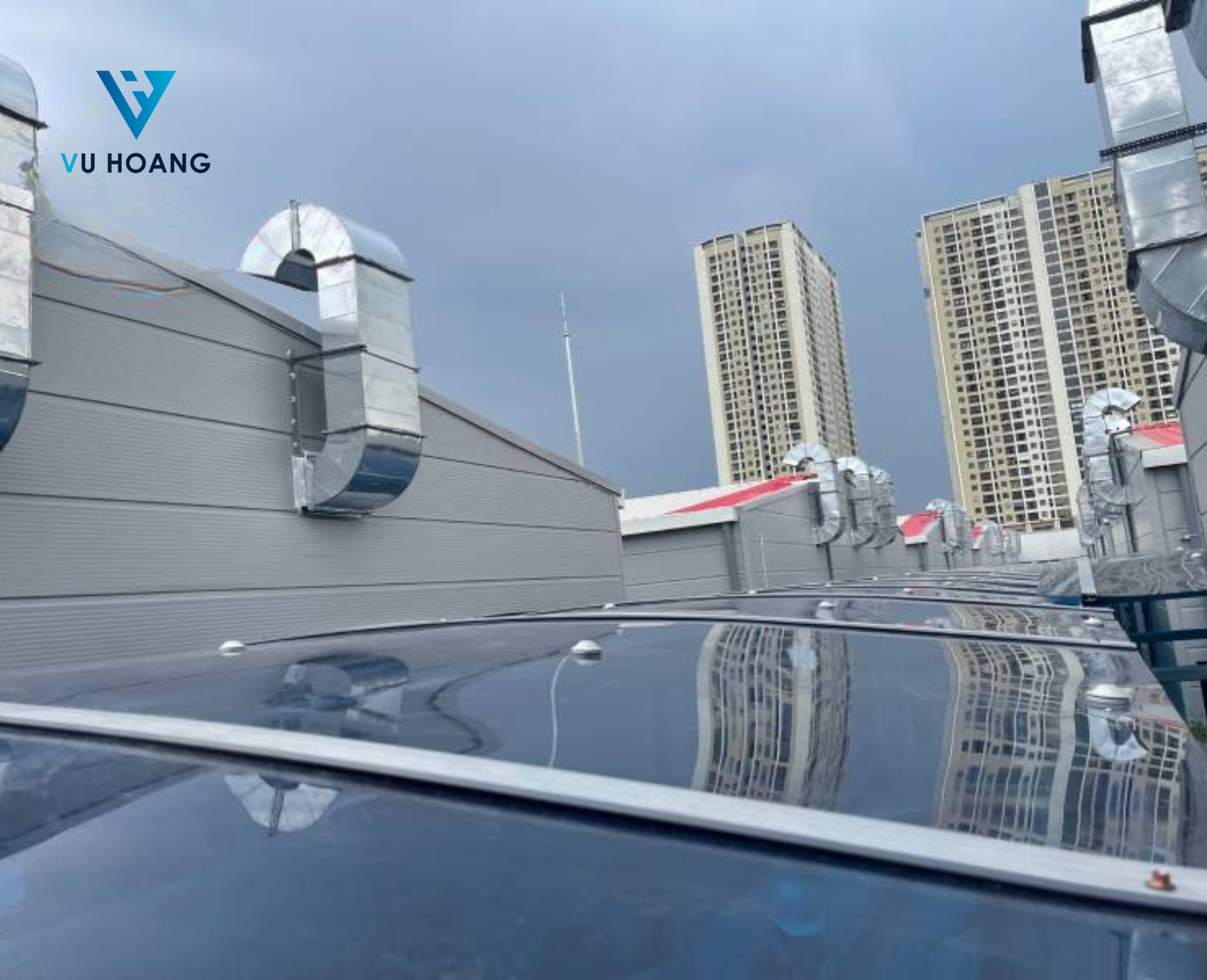 M&aacute;i lợp bệnh viện d&atilde; chiến H&agrave; Nội