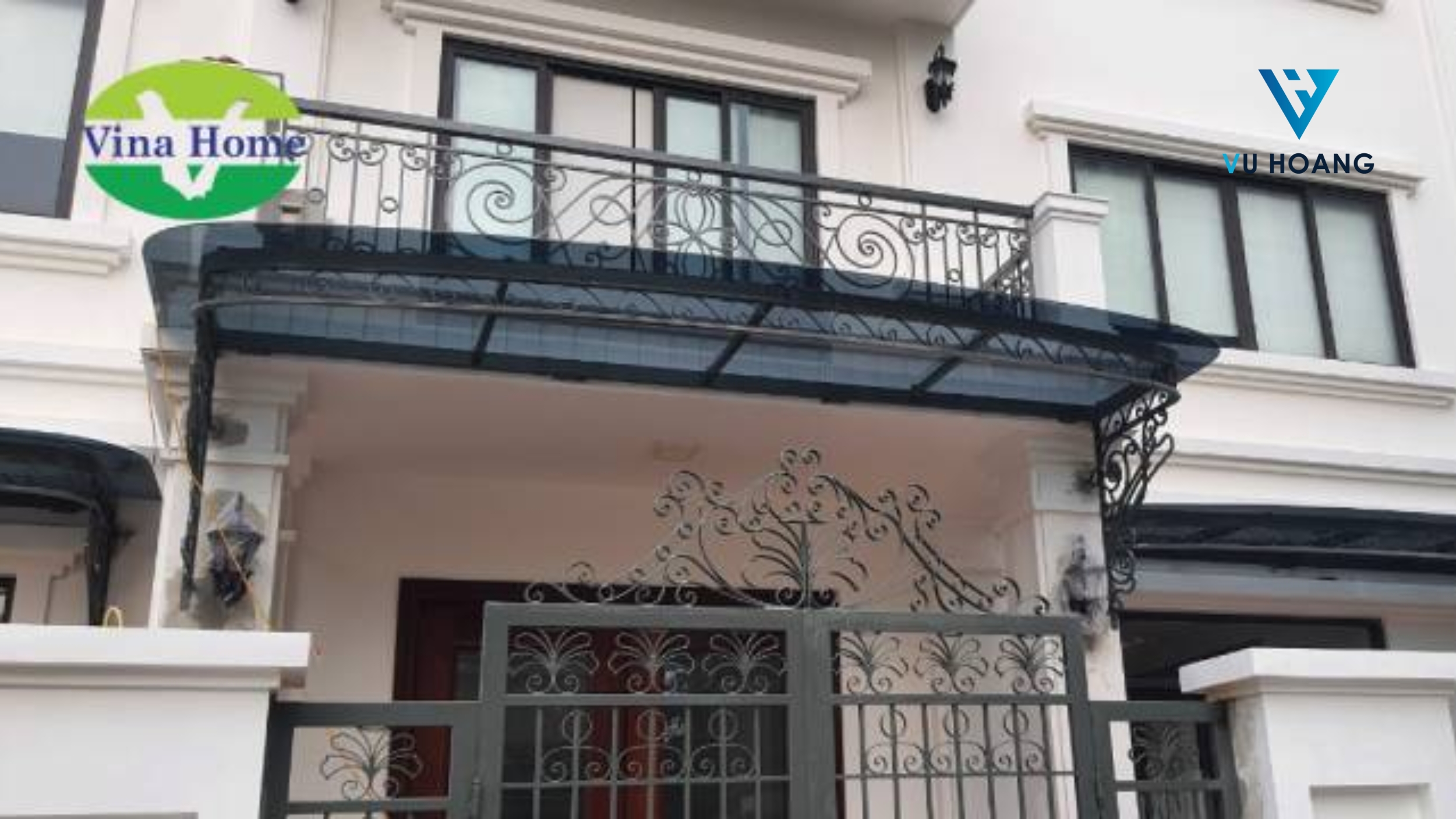 M&aacute;i lợp biệt thự lấy s&aacute;ng